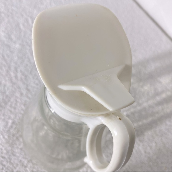 Vintage Log Cabin Clear Glass Plastic Spout Syrup Dispenser - Picture 9 of 12